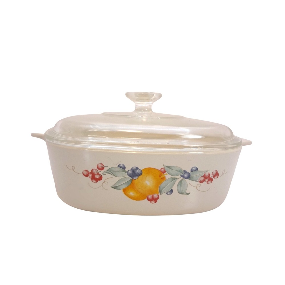 Corning Ware Abundance Casserole Dish Vintage Cream 2 QT Excellent Lid